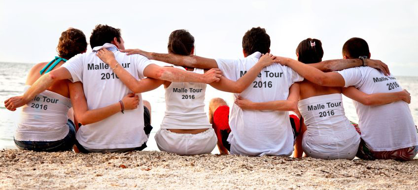 Gruppenshirts für den Ausflug oder den Verein auf www.bandyshirt.com selbst gestalten.